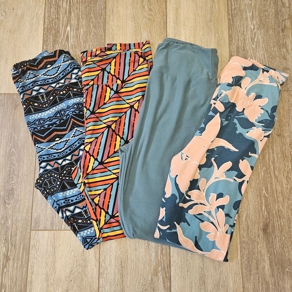 LuLaRoe Pants - Lularoe 4 pack One Size Leggings Geometric Women's OS